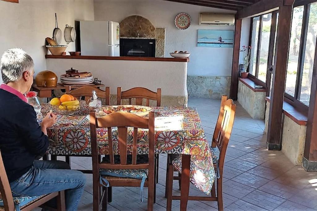 Cammini Di Sale Casa Vacanze Tra Le Saline Torre Nubia Exteriör bild